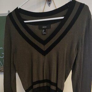 Forever 21 cropped sweater
